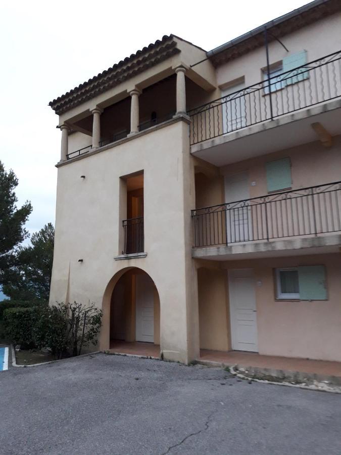 מאלמור Studio Sur Le Domaine Du Golf De Pont Royal מראה חיצוני תמונה