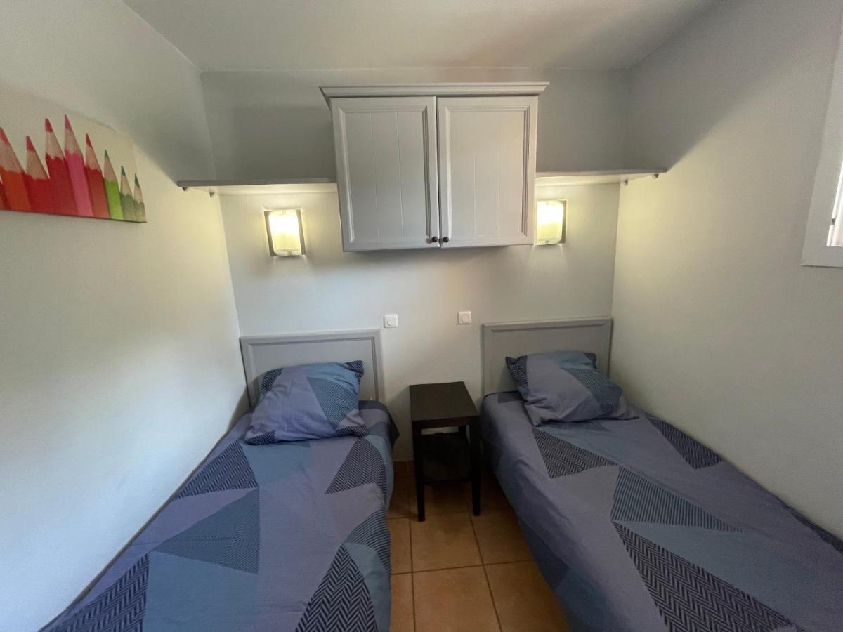 מאלמור Studio Sur Le Domaine Du Golf De Pont Royal מראה חיצוני תמונה